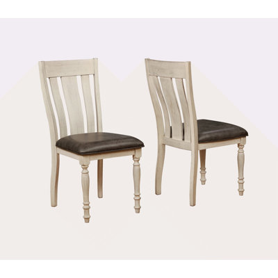 Ensemble de 2 chaises en chêne patiné