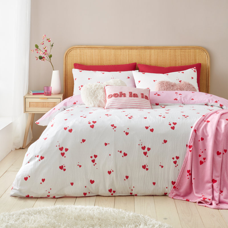 Seersucker Heart Duvet Cover Set, King Duvet Set + 2 Pillowcases