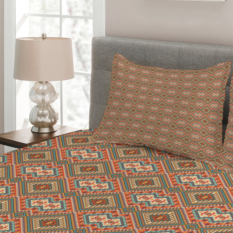 Rustic Polyester Geometric Shapes Coverlet, Queen Bedspread + 2 Shams