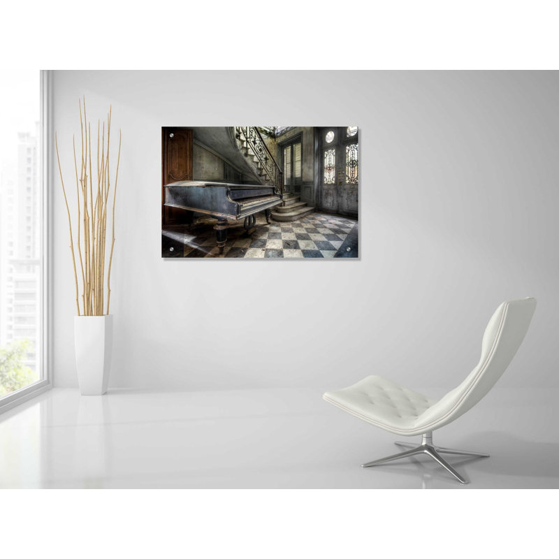 «Piano Hall» par Roman Robroek, art mural en verre acrylique, H 24 po x l 36 po x P 0,2 po