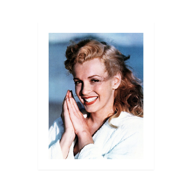 Gros plan sur le sourire de Marilyn Monroe - photographie non encadrée, H 10 po x l 8 po