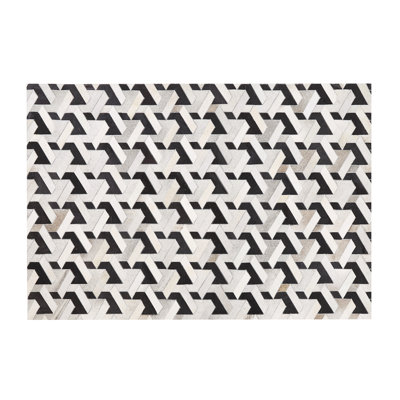 Danvers Geometric Area Rug