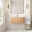 Meuble-lavabo mural avec lavabo et tiroirs-128923450