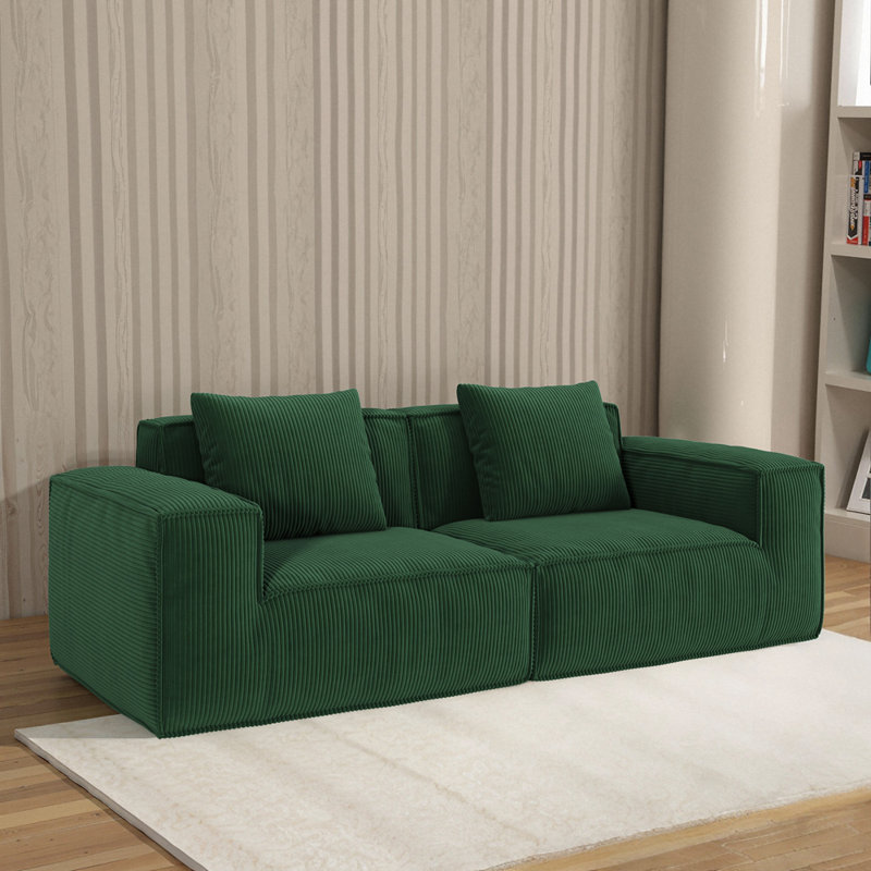 Le canapé modulaire peut être converti en un canapé-lit surdimensionné., Vert