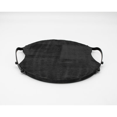 Ridgewood Round Cutting Board