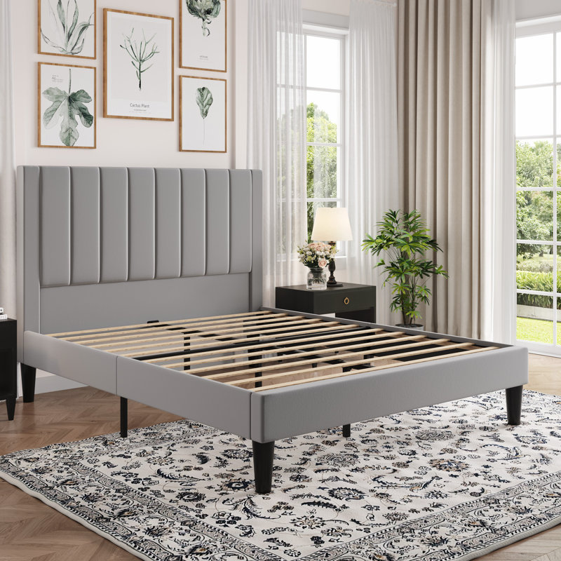 Lit plateforme en velours avec tête de lit et lattes en bois, Gris brumeux, Double