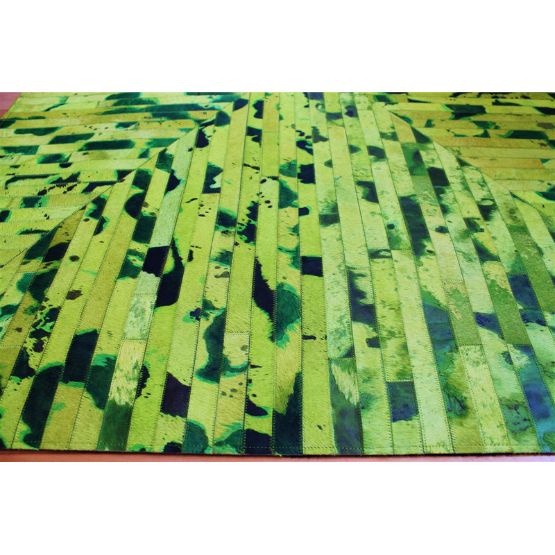 Area Cowhide Abstract Area Rug in Green, Rectangle 9' x 12'