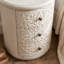 Commode d'appoint cylindrique peinte à 3 tiroirs