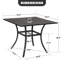 Table de salle à manger carrée en aluminium moulé avec trou pour parasol