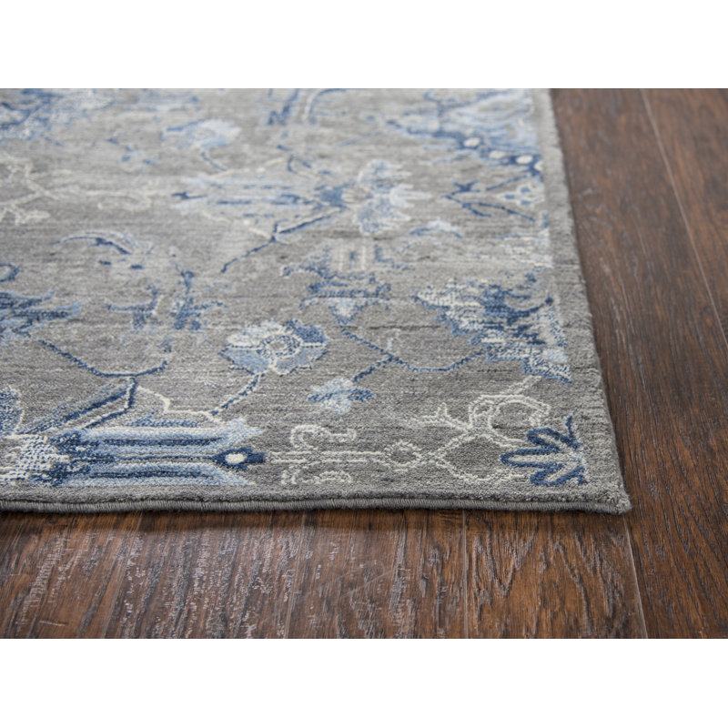 Esmeyer Wool Floral Indoor Rug, Rectangle 5' x 8'