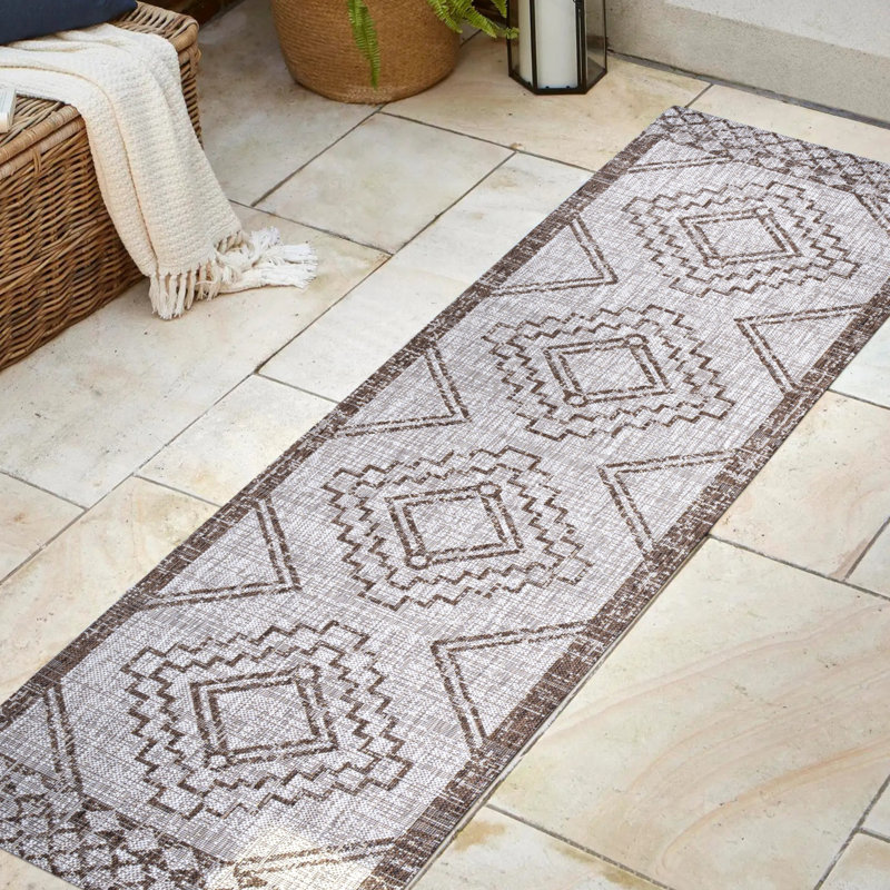 Tapis intérieur / extérieur Woodside Diamond, Tapis de couloir 2 pi 2 po x 10 pi