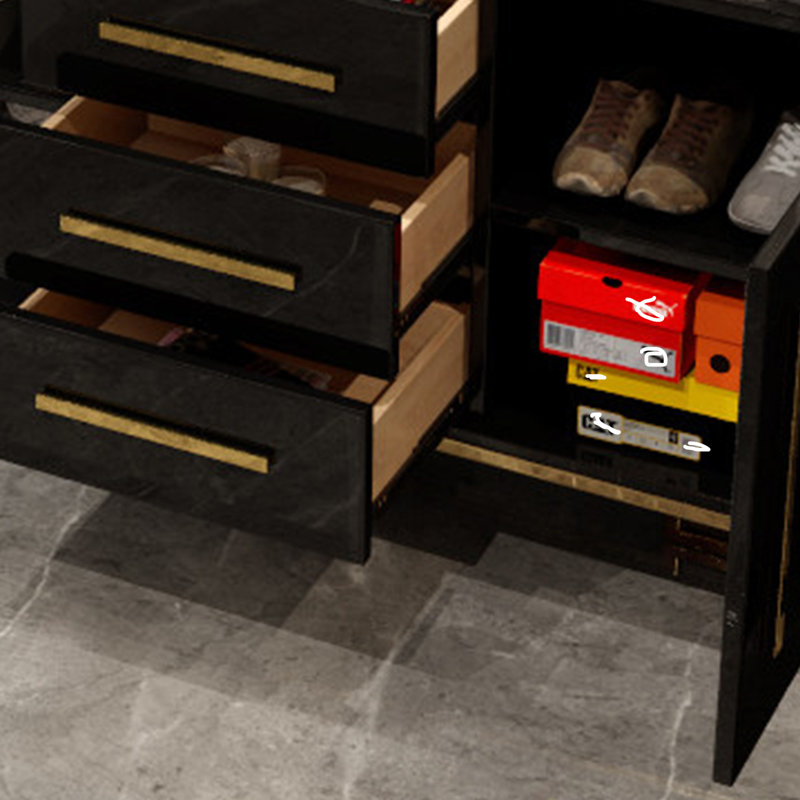 Armoire d'appoint avec rangement de style luxueux, H 33,46 po x l 47,24 po x P 15,75 po, Noir / or
