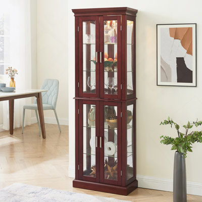 Vitrine lumineuse avec tablettes réglables et dossier en miroir pour mettre en valeur les objets de collection et embellir la décoration intérieure