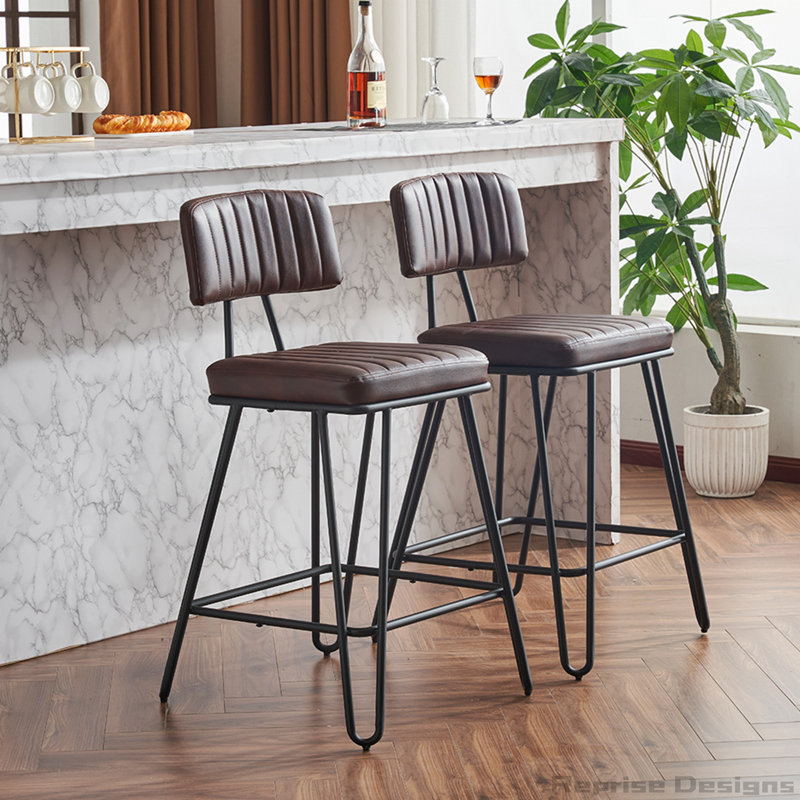 Tabourets de bar avec revêtement en similicuir et structure en métal, ensemble de 2, Brun