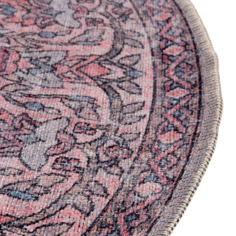 Guyer Chenille Oriental Indoor Rug, Round 7'3"