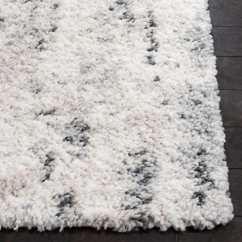 Mena Abstract Gray/Ivory Area Rug, Rectangle 5'5" x 7'7"
