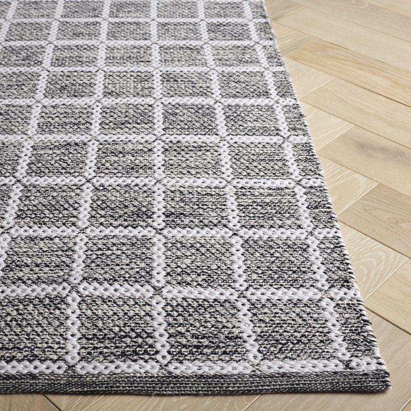 Nabi 977 Area Rug In Black / Ivory, Rectangle 5' x 8'