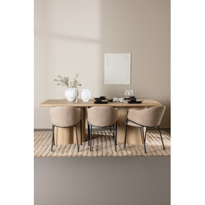 Ronneshia 6 - Person Dining Set