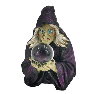 Pembrooke Figurines & Sculptures