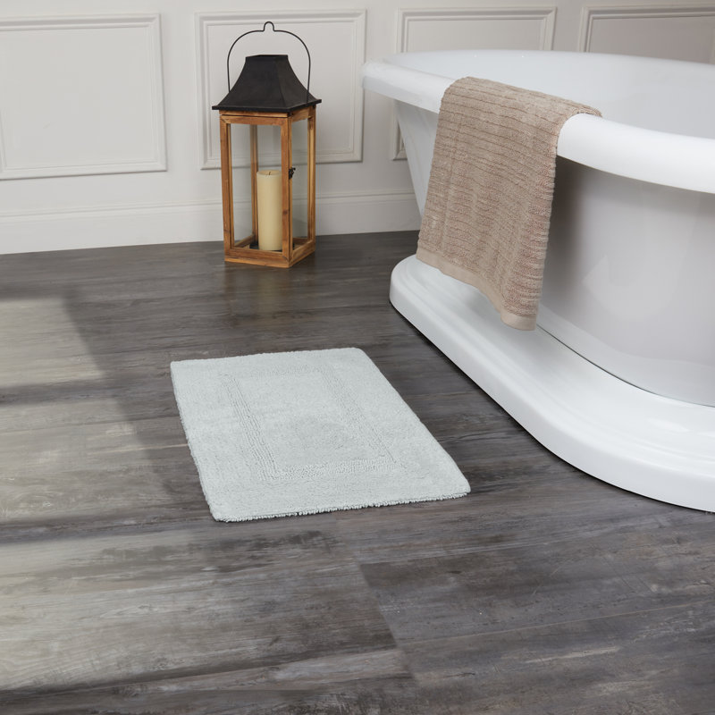 Edilio Cotton Bath Rug, Silver, 16'' W x 24'' L