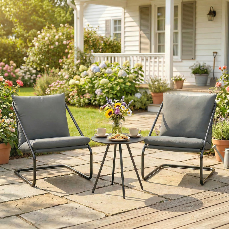 Ensemble de bistro d'extérieur avec chaises à ressorts en C et coussins, gris clair