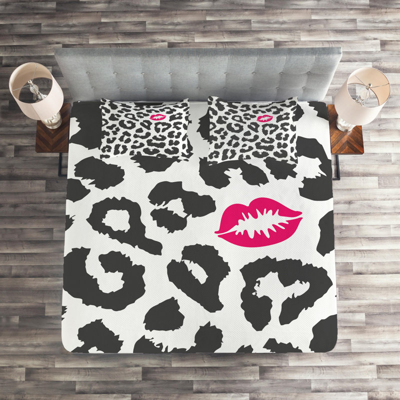 Animal Print Coverlet, King Bedspread + 2 Shams