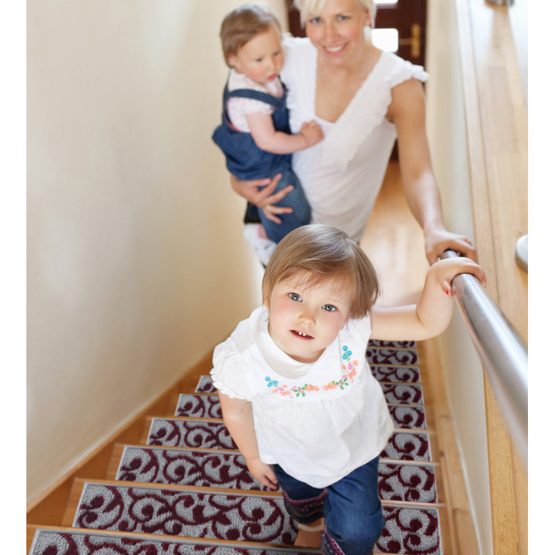 Tapis d'escalier, Rouge