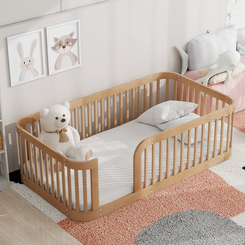 Floor Bed With Fence, Natural, Twin