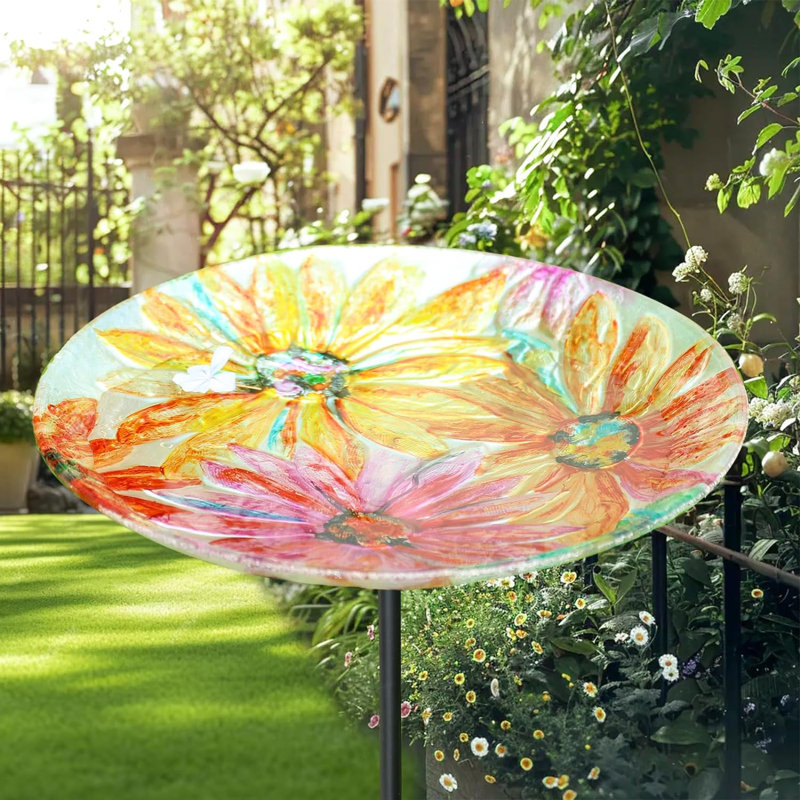 Camia Birdbath