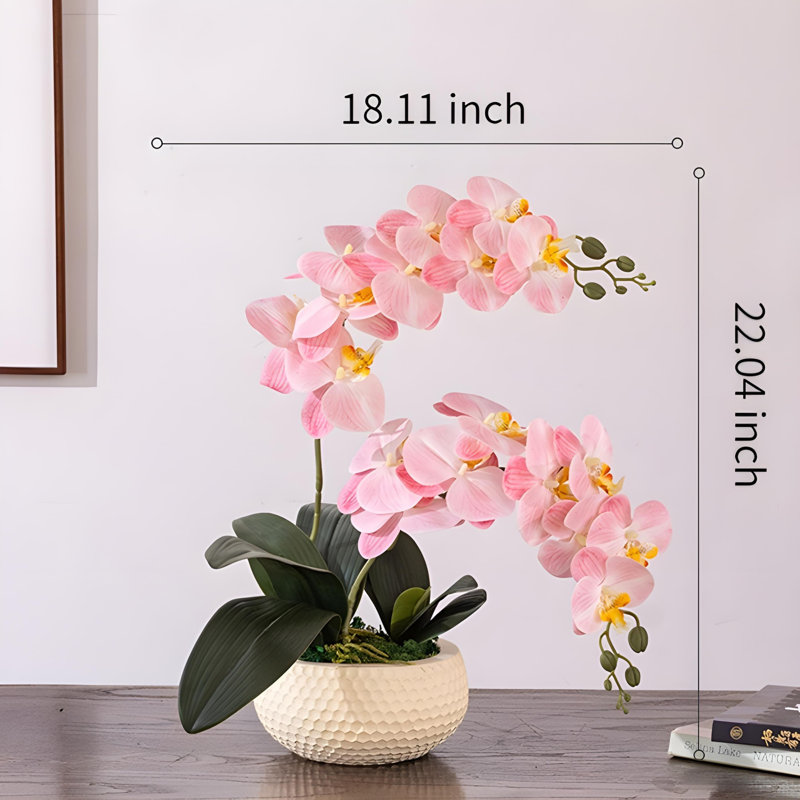 Ornements de fleurs simulées