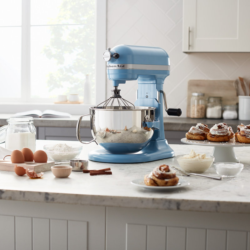 KitchenAid Professional 600 Series 6 Quart Bowl-Lift Stand Mixer, Matte Blue
