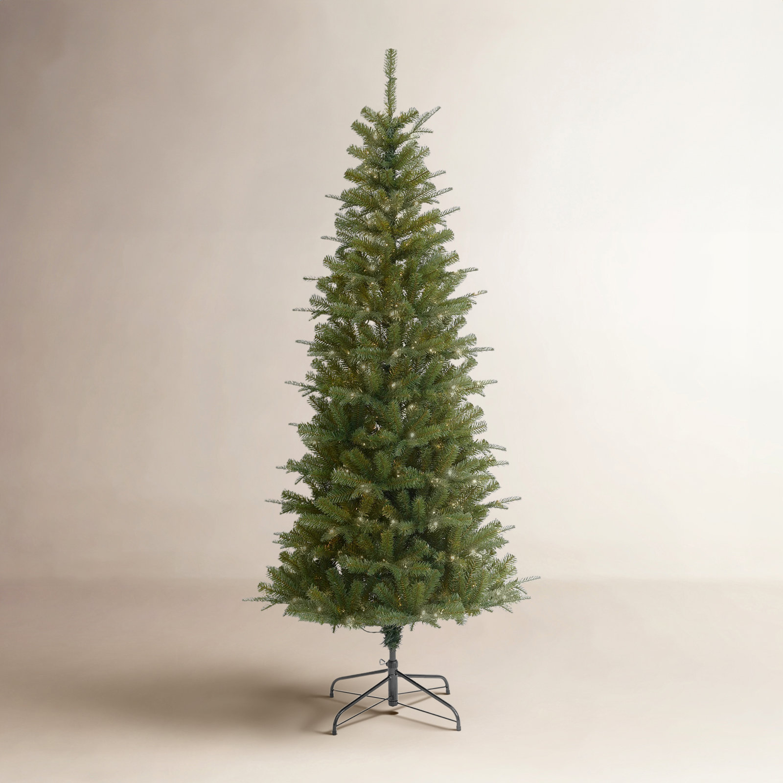 Dakota Pine Artificial Tree
