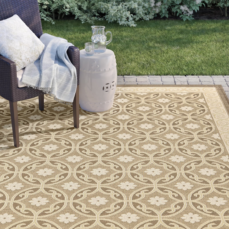 Courtyard Elegance Beige & Yellow Synthetic 8' x 11' Area Rug