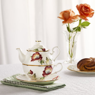 Royal Albert 100 Years Tea for One 16.9floz Poppy 1970