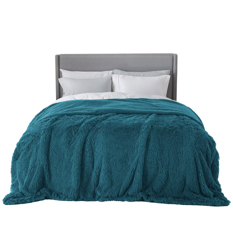 Couvertures en fausse fourrure Cozy Winter Collection, L 108 po x L 90 po, Sarcelle
