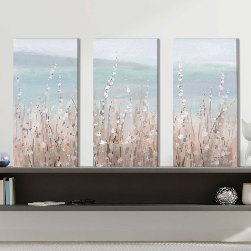 «Coastal Morning Blooms» - peinture sur toile tendue 3 pièces