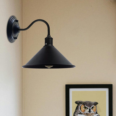 Clementina Armed Sconce