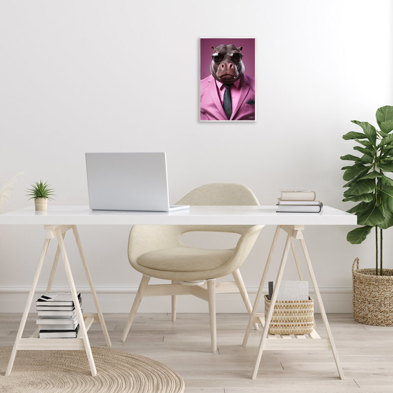 "Hippopotame mauve" par Roozbeh Bahramali, H 15 po x l 10 po