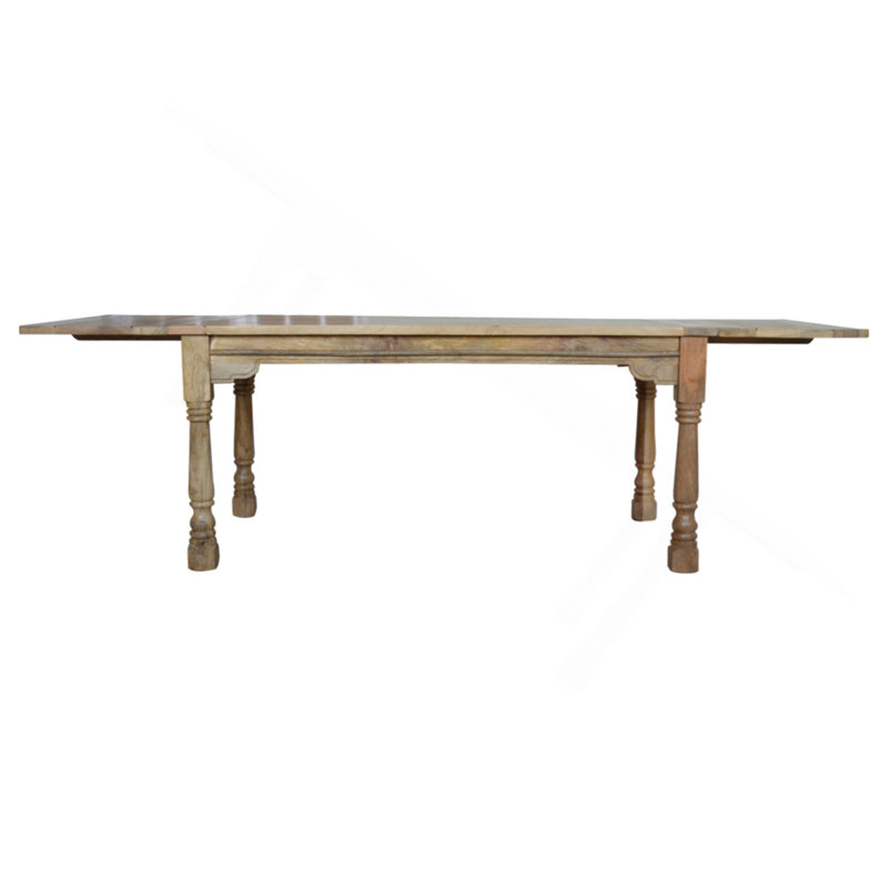 Table de salle à manger en bois