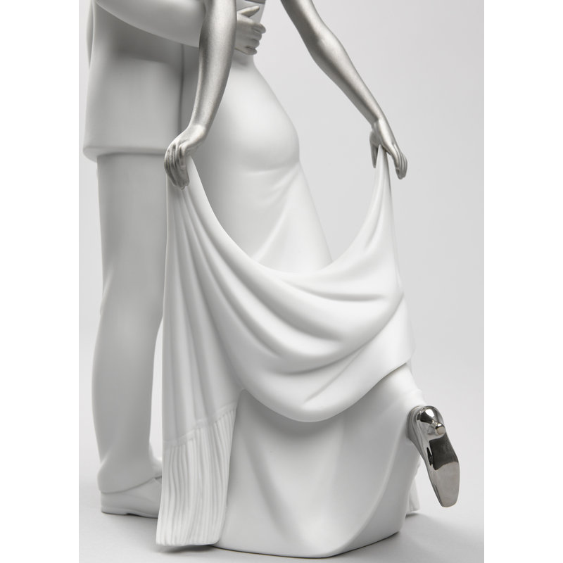 Happy Anniversary Couple Figurine, Silver/White