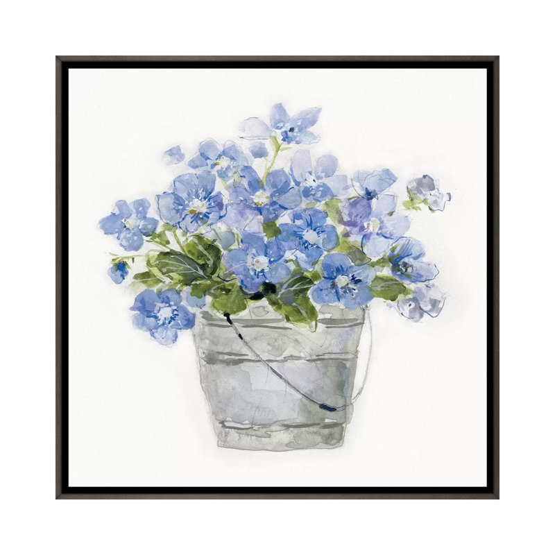 «Blue Belles I» par Sally Swatland - reproduction d'art, H 26 po x l 26 po x P 1,5 po, Toile encadrée de bois rustique foncé
