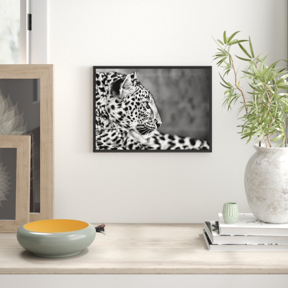 Gerahmtes Wandbild Wachsamer Gepard