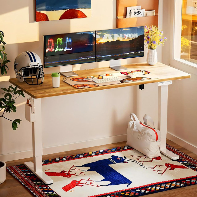 Bureau debout à hauteur ajustable l 63 po Arnfred, Brun clair / jaune, 63*28