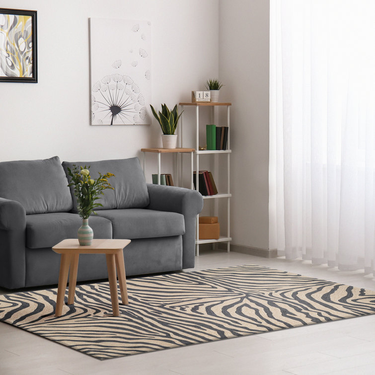 Anavae Hand Tufted Animal Print Indoor / Outdoor Rug