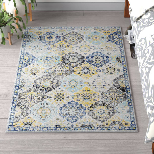 Mistana™ Hillsby Floral Rug & Reviews 