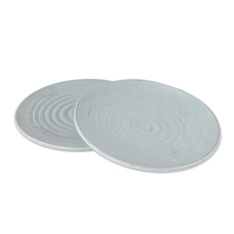 Assiettes plates, Gris