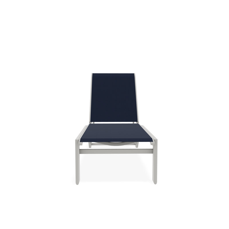 Chaise longue Kendall Sling, Bleu marine 13D Sunbrella®, Neige