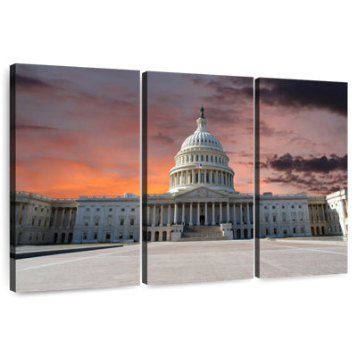 Lilie The Capitol Building