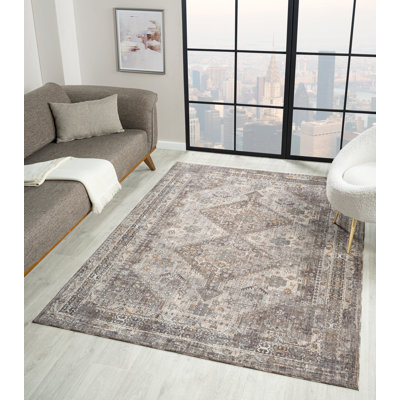 United Weavers Fanter Crosswinds Grey Area Rug 5'3" x 7'2"