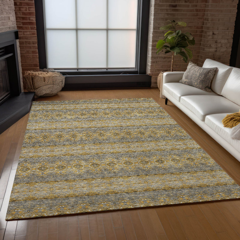 Everlee Washable Floral Indoor / Outdoor Rug, Rectangle 10' x 14'